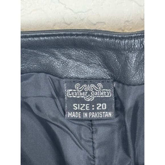 Leather Gallery Genuine Lambskin Leather Black Shorts Size 20 NWT - Picture 3 of 12